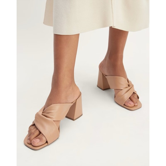 Everlane Shoes - Everlane The Day Twist Heel Blush Tan Leather Womens Size‎ 5.5